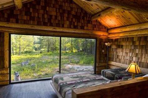 parc omega canada avis|parc omega wolf cabin price.